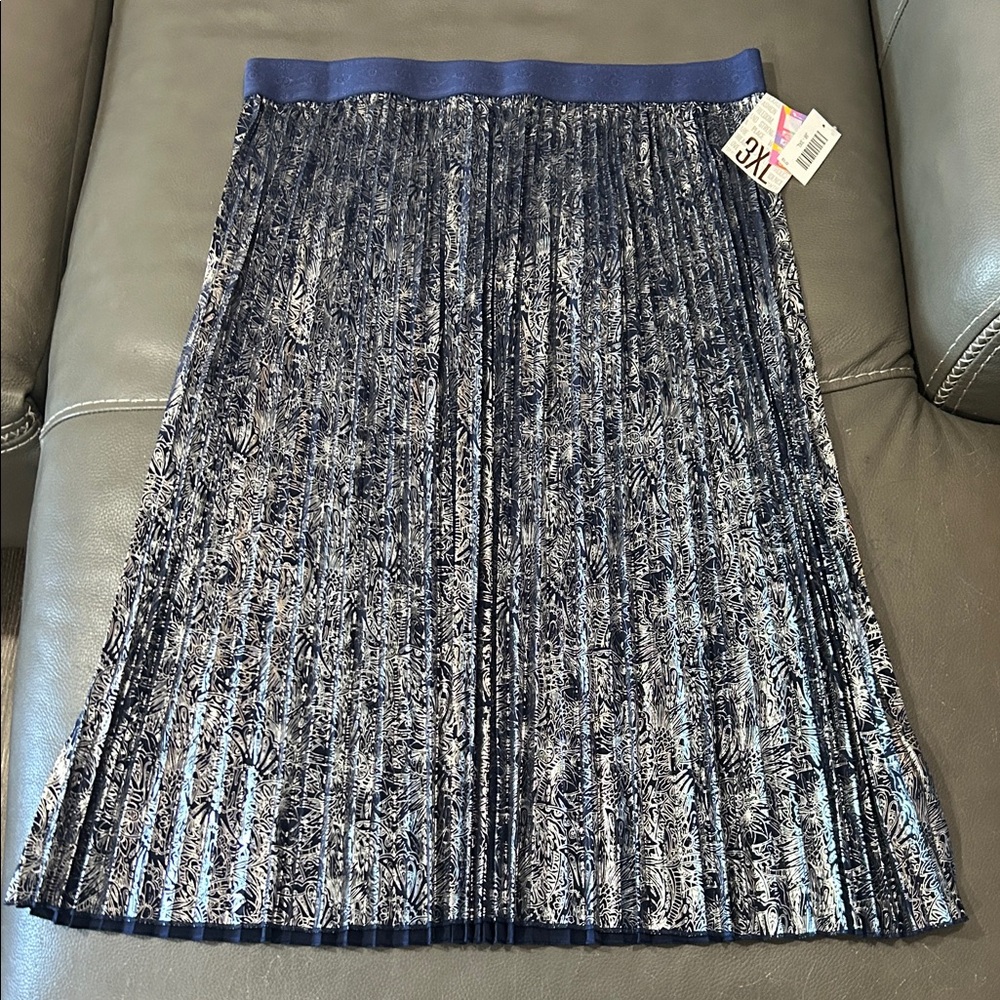 LulaRoe Elegant Blue Pleated Skirt. NWT. Size 3XL